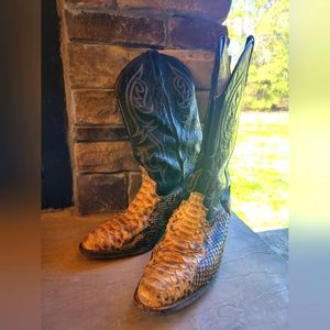 Vintage *Snakeskin* Men's Cowboy Boots Size 10.5